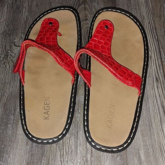 Kagen Red Platform Thong Sandal Size 11 NWOT - Picture 4 of 8